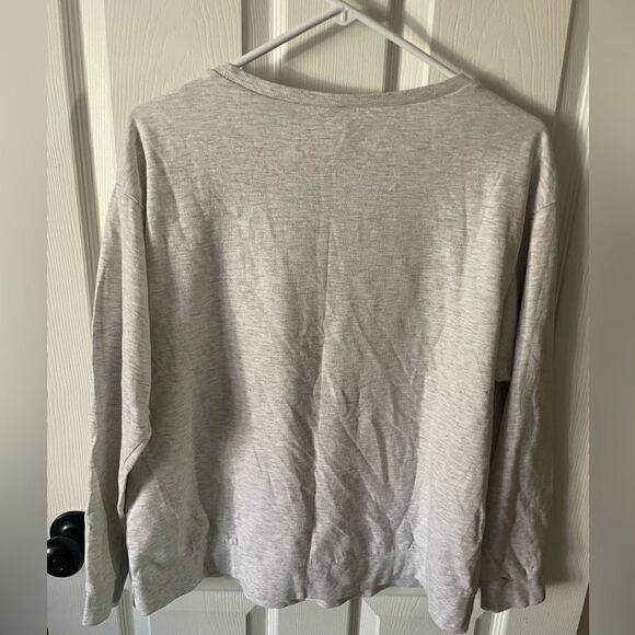 H&M Divided “I Want to be on the Naughty List" long Sleeve - Picture 3 of 4